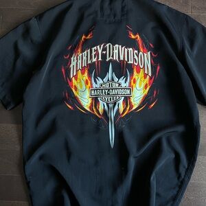 Vintage Harley-Davidson Motorcycles Black Button Up Graphic Shirt Flame Style